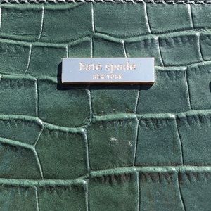 kate spade Bags - Kate Spade Green Crocodile Embossed Satchel kate spade Bags - Kate Spade Green Crocodile Embossed Satchel